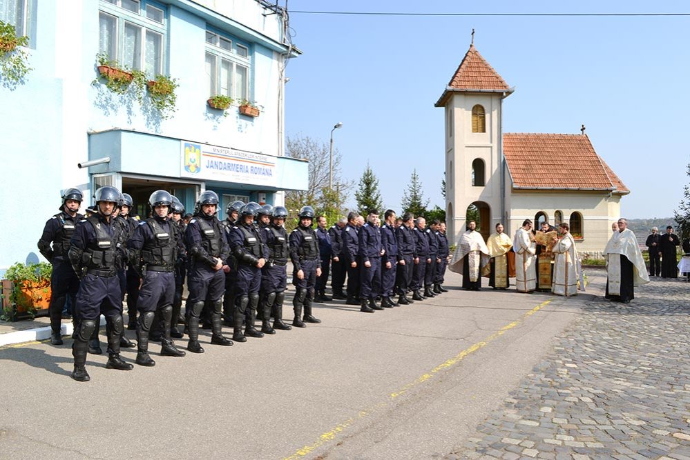 Ziua Jandarmeriei sărbătorită la Reşiţa 79955