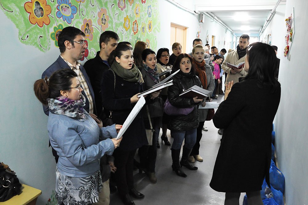 Alinare şi binecuvântare pentru persoanele aflate în suferinţă 79927