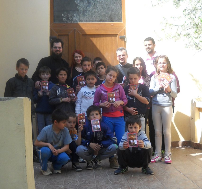 Cateheze pentru copiii de la „Sfântul Iosif cel Nou de la Partoş“ 79802