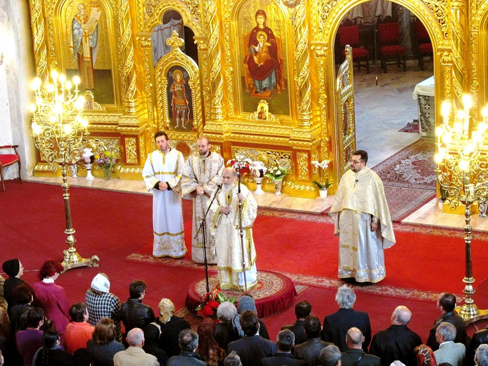 Duminica Floriilor prăznuită de bănăţeni 79747