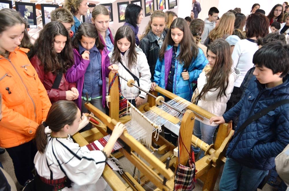 Olimpiada judeţeană „Meşteşuguri artistice tradiţionale“, la final 79692