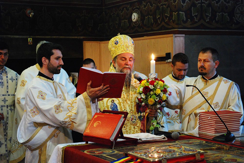 Slujbe arhiereşti la Craiova, Râmnic şi Severin 79628