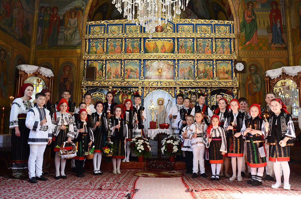 „Intrarea în Biserică a Maicii Domnului“ din Vicovu de Sus - Est 79573