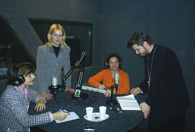 Radio Lumina, nouă ani de emisie 79579