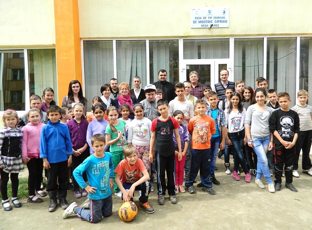 Daruri pentru copii, la Ocna Mureş 79535