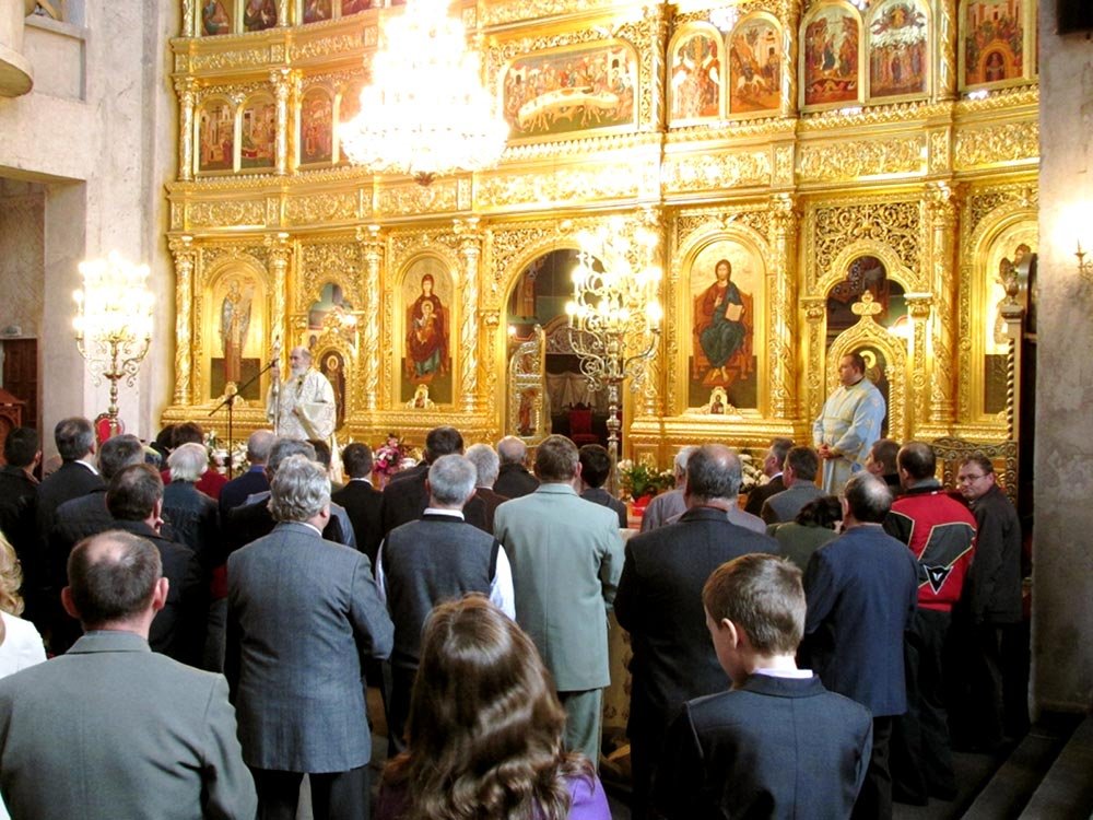 Duminica a 2-a după Paşti la Catedrala arhiepiscopală din Arad 79525