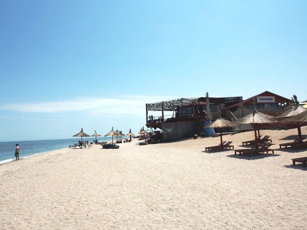 30.000 de turişti aşteptaţi pe litoral 79497