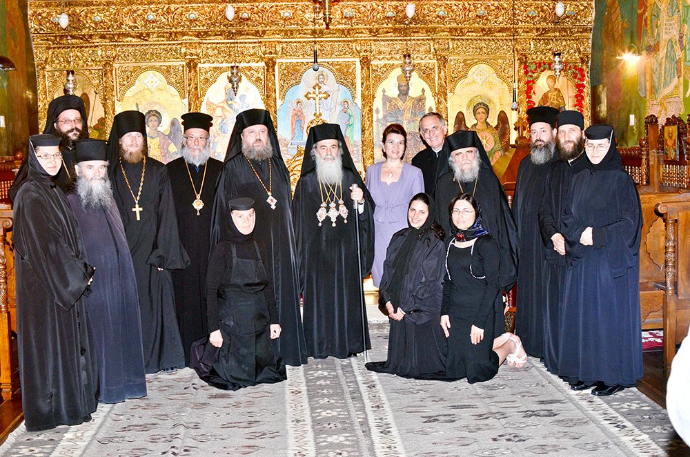 Comuniune de rugăciune în Cetatea Ierusalimului 79413