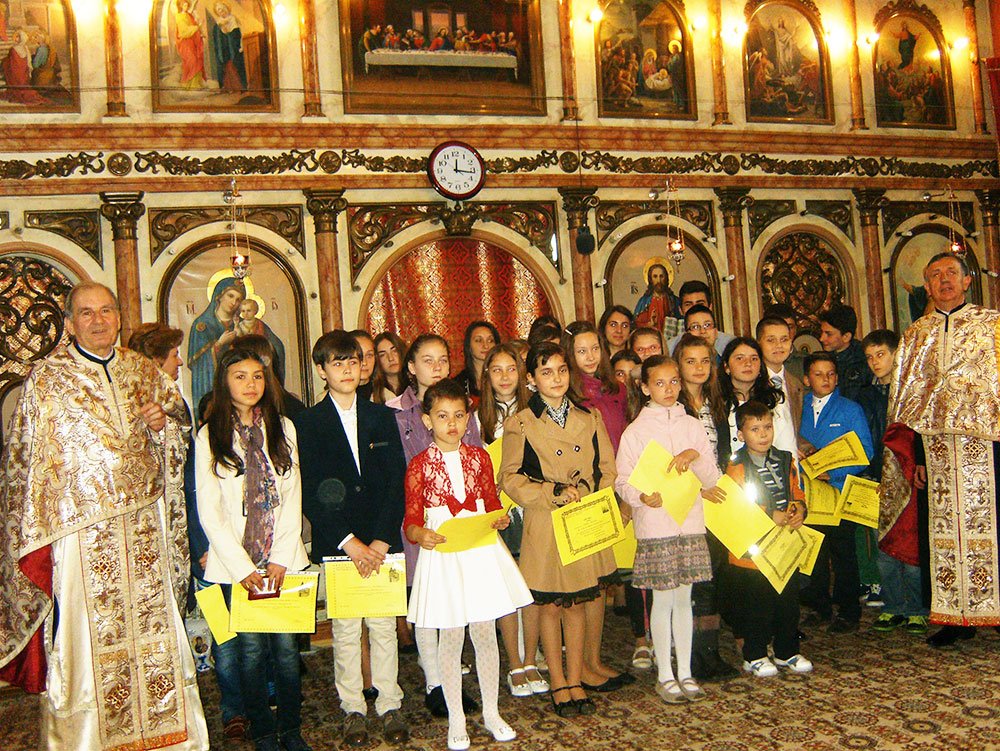 Premii pentru elevii din Protopopiatul Dej 79408