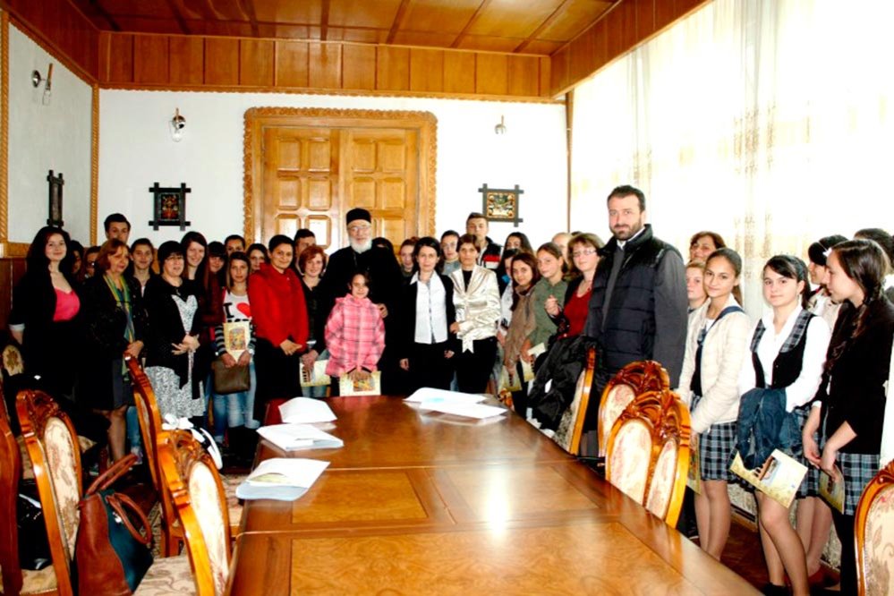 Arhiepiscopia Argeşului şi Muscelului organizează meditaţii gratuite pentru elevi 79362