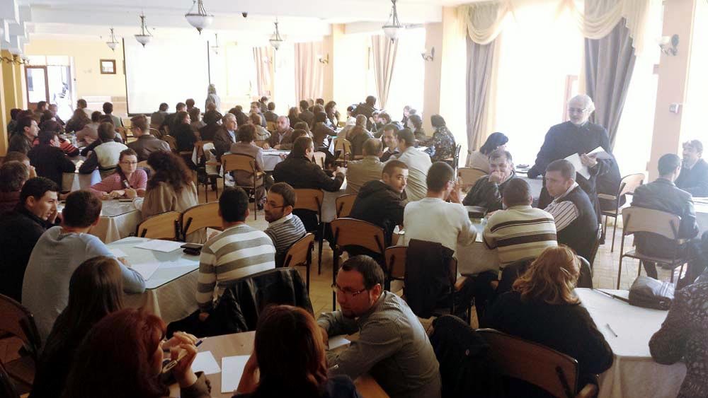 Consfătuirea profesorilor de religie din Arhiepiscopia Târgoviştei 79334