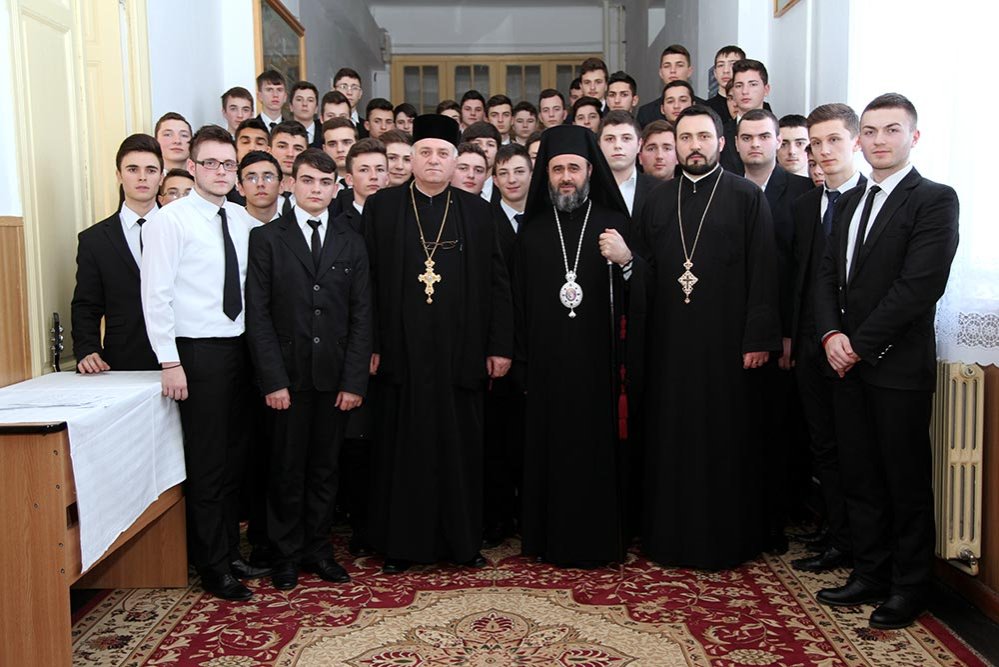 Seminarul din Buzău a devenit „Şcoală Europeană“ 79332