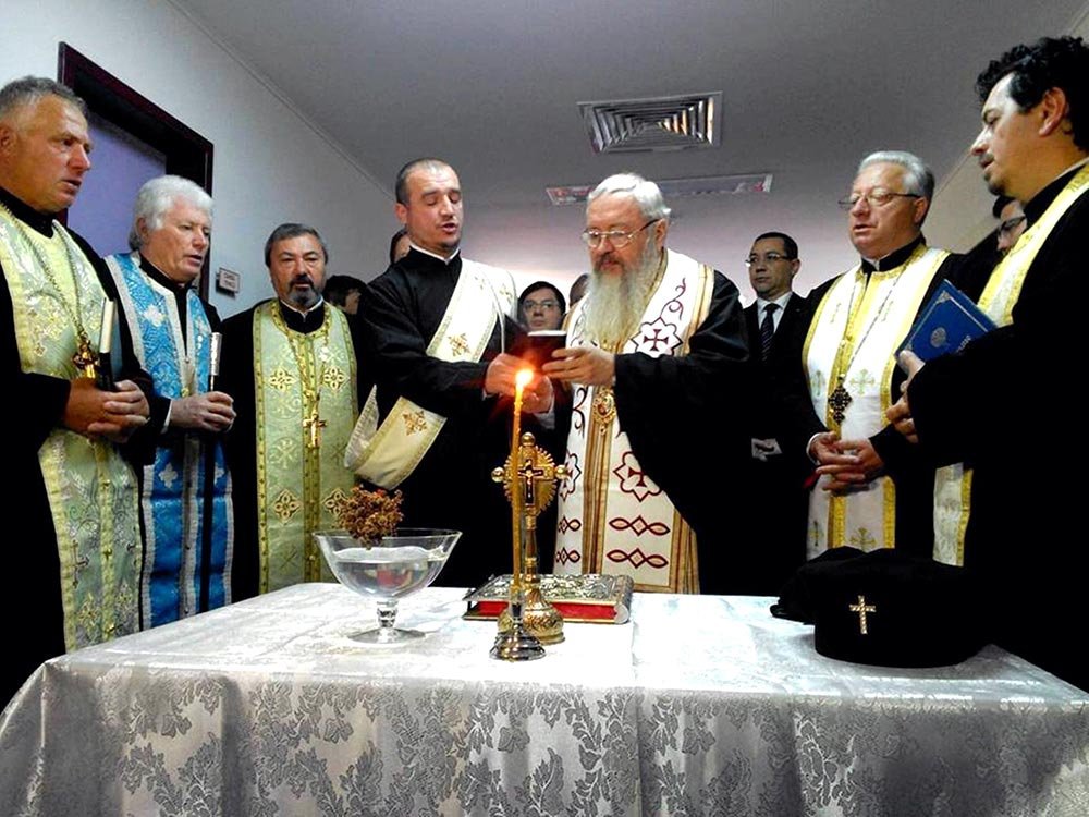 IPS Andrei a binecuvântat maternitatea din Bistriţa 79300