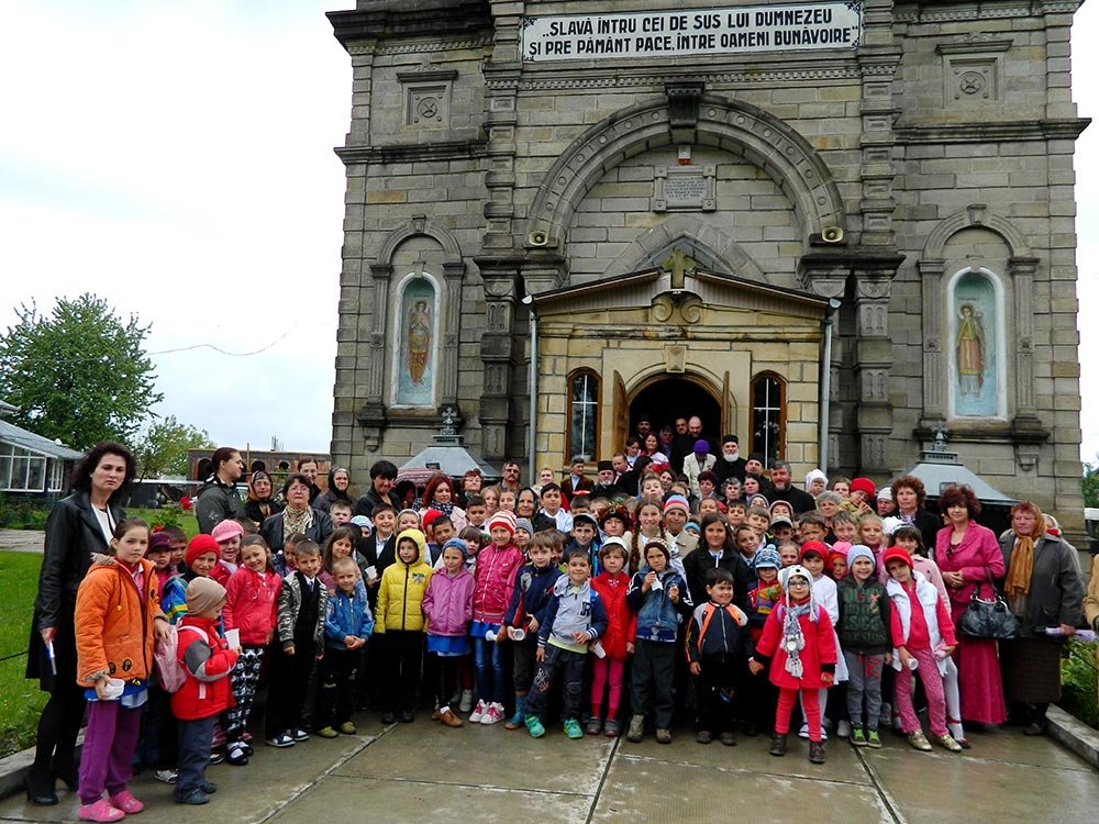 Eveniment omagial în Parohia Cut 1 79159