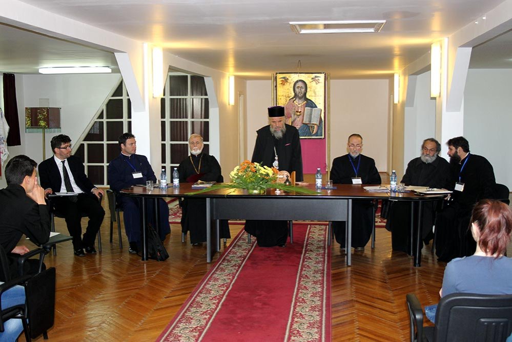 Simpozion ştiinţific internaţional la Galaţi 79145