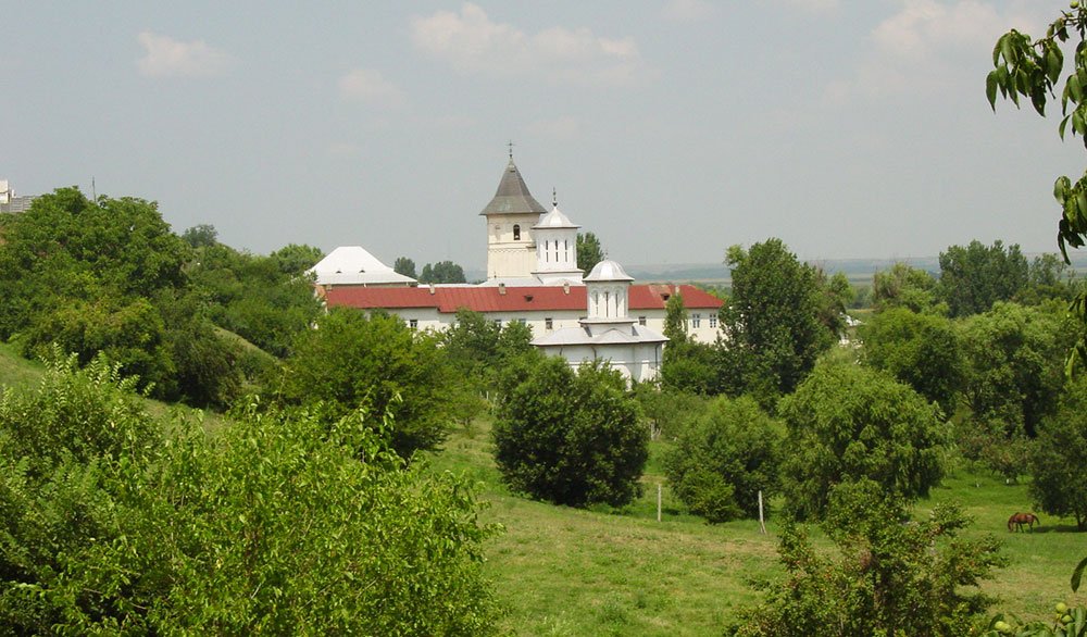 Lăcaşul unde odihneşte neamul Brâncovenilor 79099