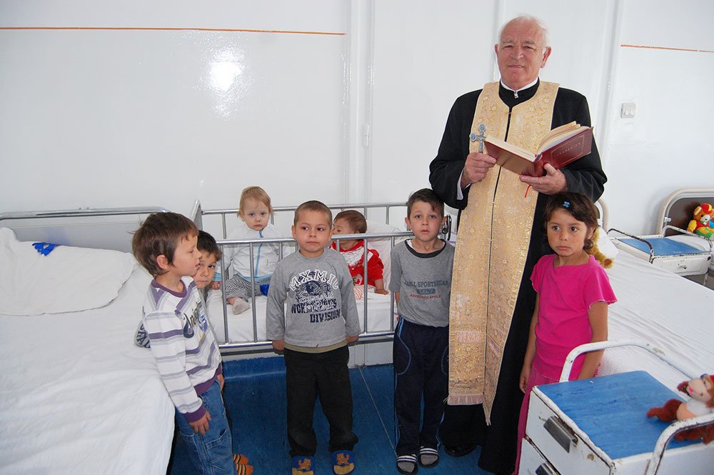 Binecuvântarea Secţiei de neuropsihiatrie 79045