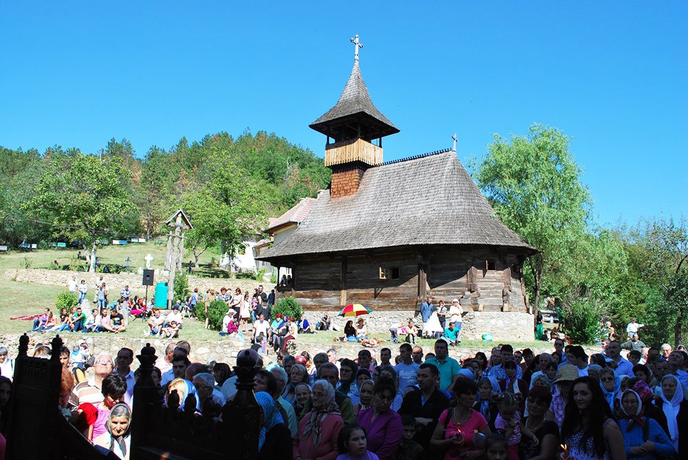 Mănăstirea Topolniţa la ceas de praznic 79066