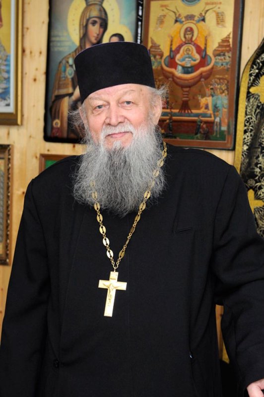 Protosinghelul Gherontie Puiu a trecut la Domnul 79052