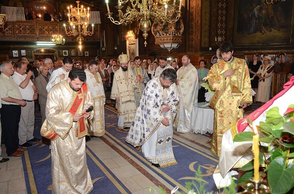 „Liturghie înălţătoare“ în Parohia Mărăţei 1 78983