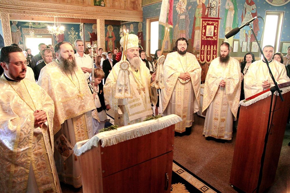 Slujiri arhiereşti în Duminica Orbului din naştere 78969