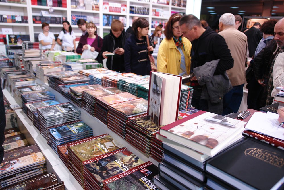 Astăzi începe Bookfest 78963