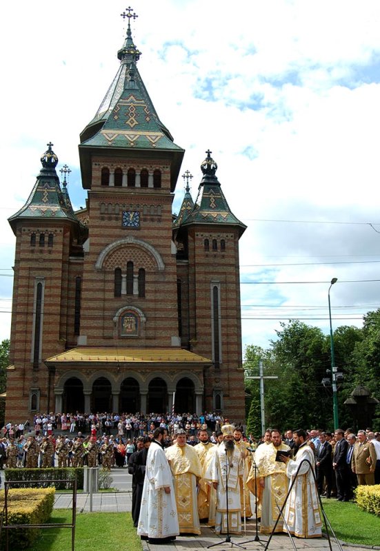 Praznicul Înălţării Domnului sărbătorit la Timişoara 78906