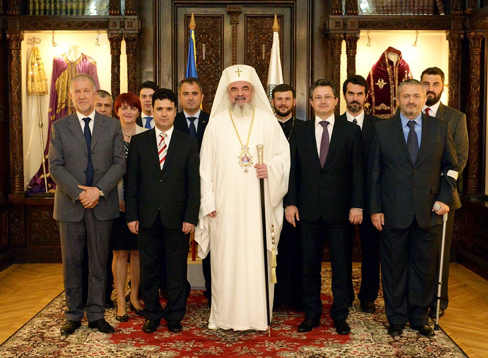 Parteneriat pentru un învăţământ religios şi teologic de calitate 78870