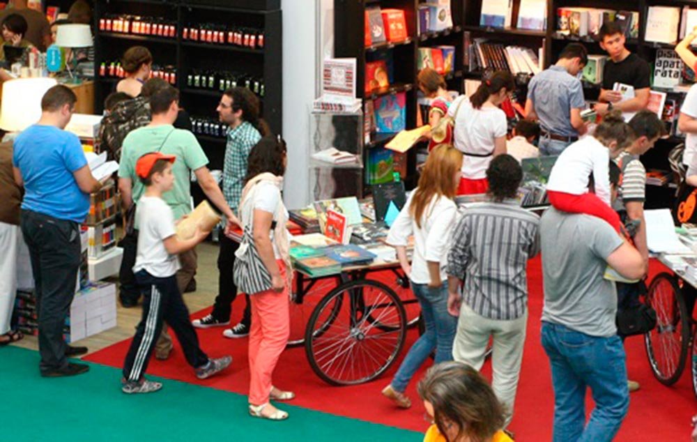 S-a încheiat Bookfest  78832