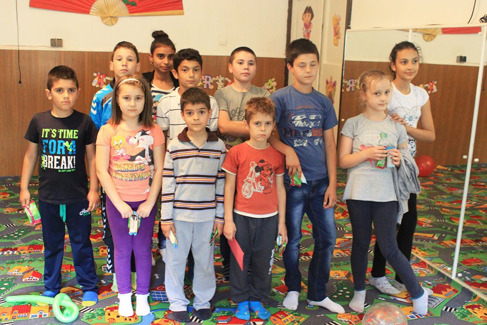 Serbare pentru copiii Centrului social „Best Life“ 78850