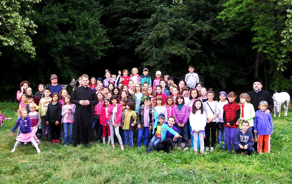 „Ziua copilăriei în pridvorul satului Cut“ 78817