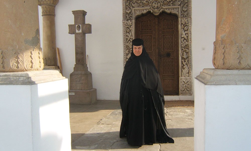 „M-am născut a doua oară când m-am călugărit“ 78659