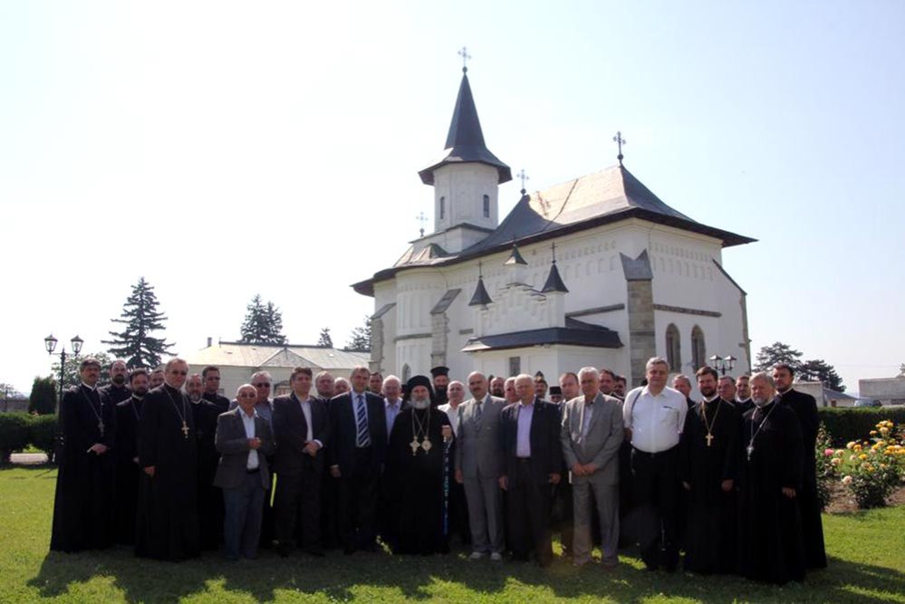 Constituirea noii Adunări eparhiale a Arhiepiscopiei Romanului şi Bacăului 78624