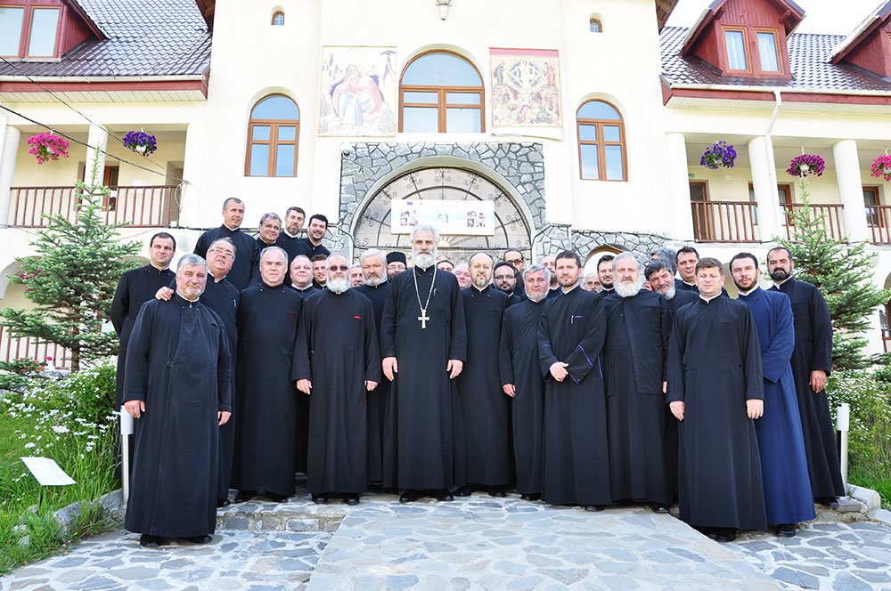 Întâlnire duhovnicească a preoţilor din Protoieria Ploieşti la Caraiman 78633