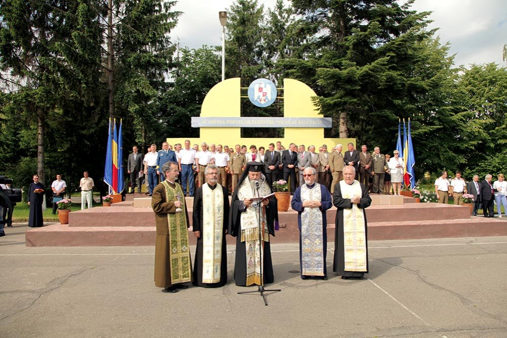 Aniversarea a 167 de ani de învăţământ militar la Sibiu 78583
