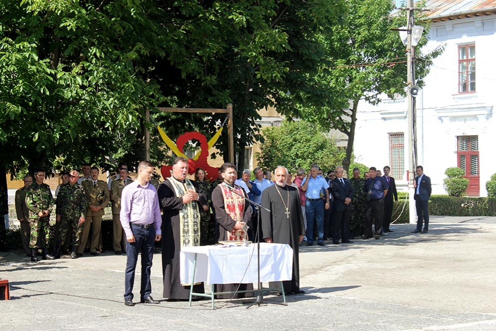 Ceremonial militar-religios pentru ostaşii craioveni 78591