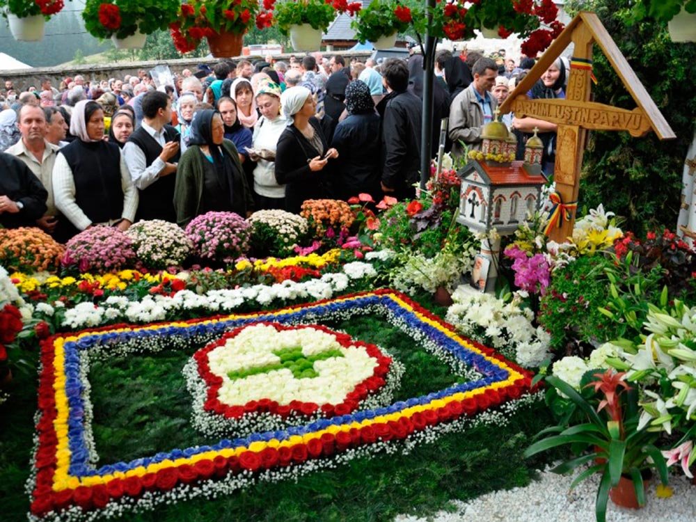 Parastas la un an de când părintele Justin Pârvu a plecat la cer 78570