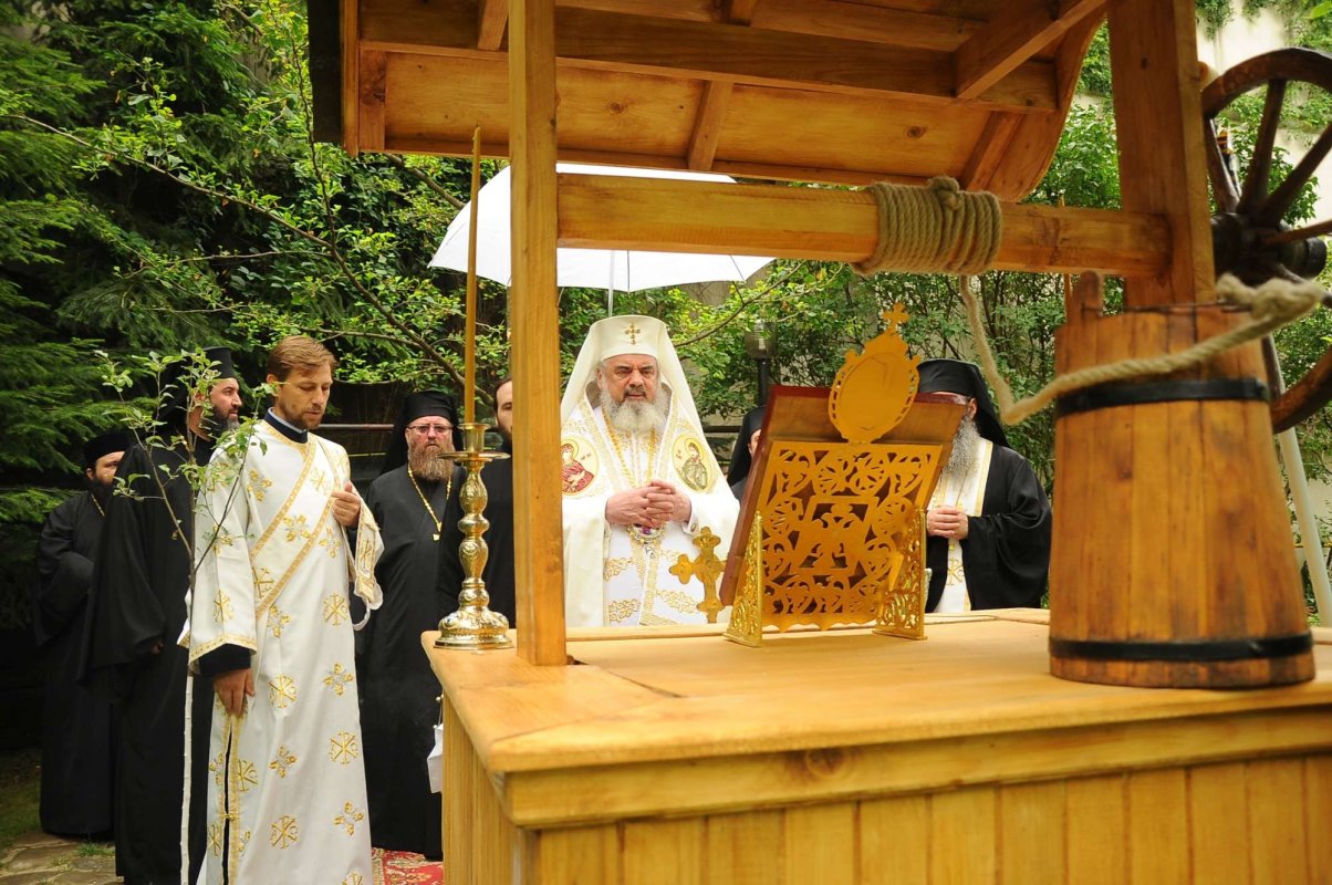 Hramul Mănăstirii Antim din Capitală 297221