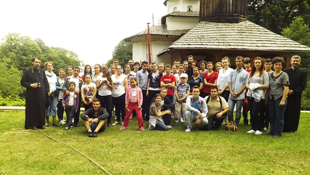 10 ani de tradiţie catehetico-misionară 78501