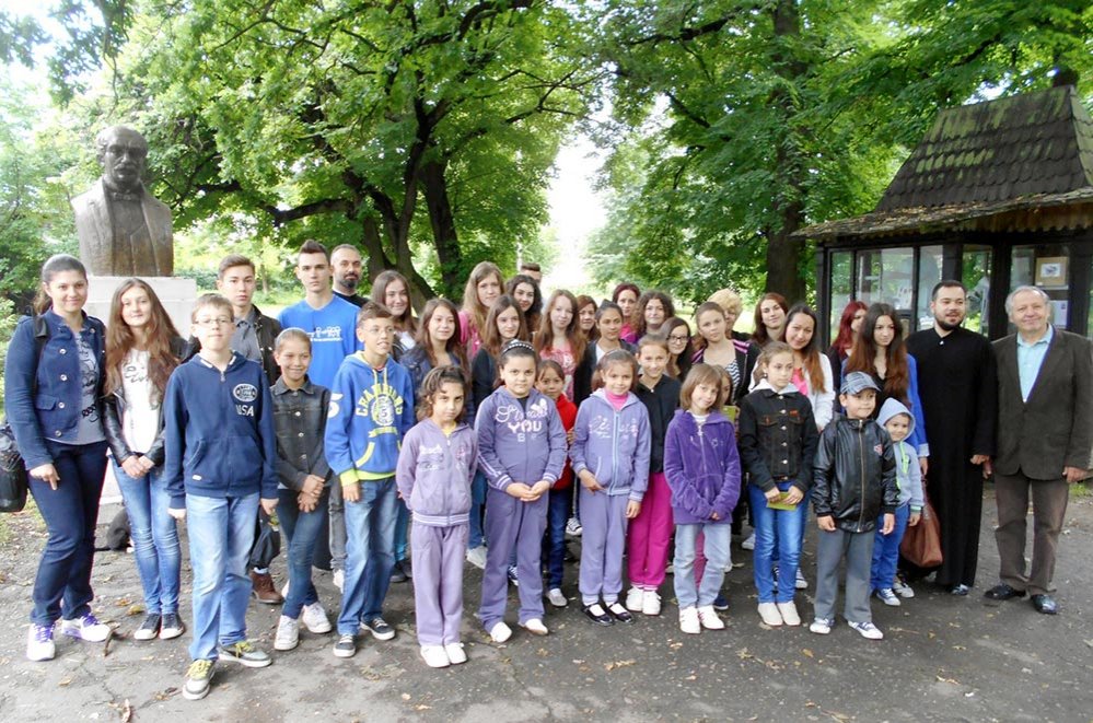 Pelerinaj gratuit pentru beneficiarii Centrului „Episcop Melchisedec“ 78411