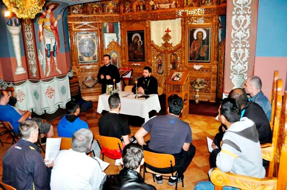 Simpozion la Penitenciarul de Maximă Siguranţă din Giurgiu 78429