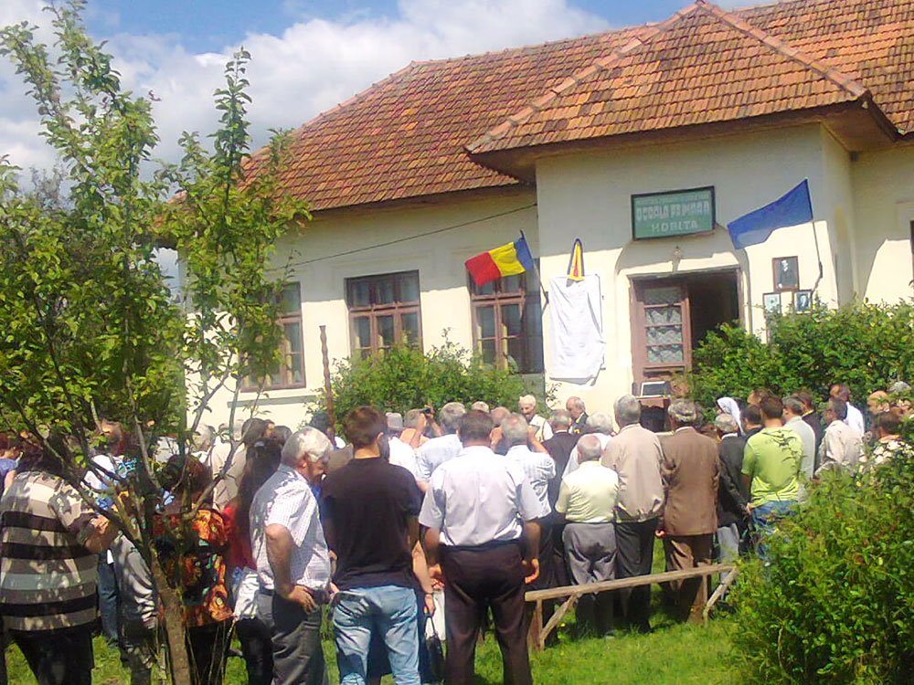 Hobiţa şi-a sărbătorit „semănătorii de lumină“ 78372