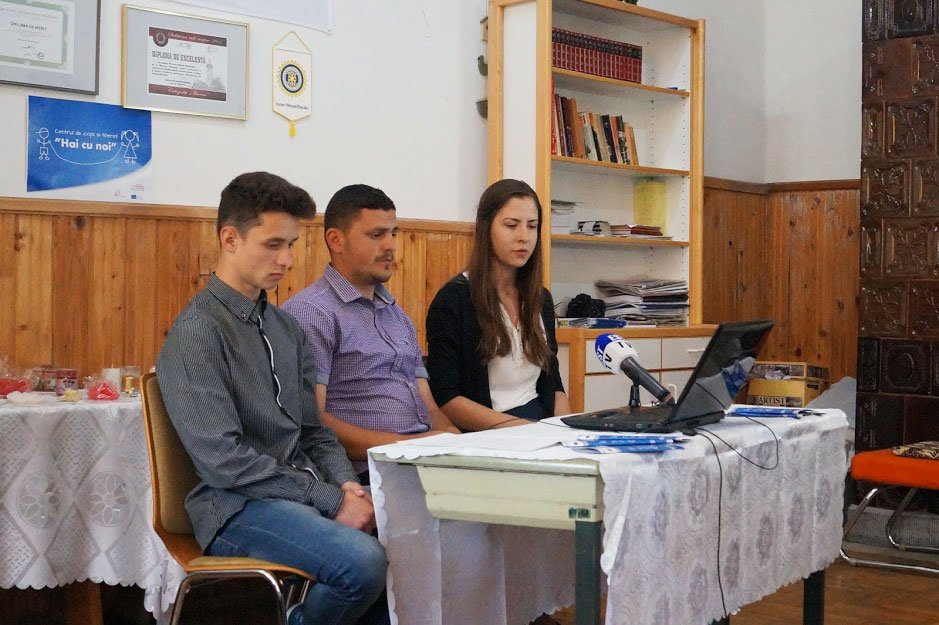 Prezentare de proiect la Centrul de copii şi tineret „Hai cu noi“ 78391