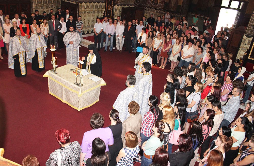 Te Deum de mulţumire la finalizarea studiilor 78378