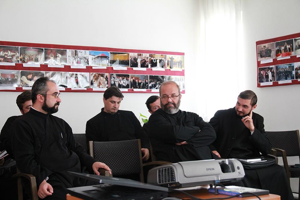 Cateheză despre „Ce spovedesc“în Protopopiatul Dorohoi 78251