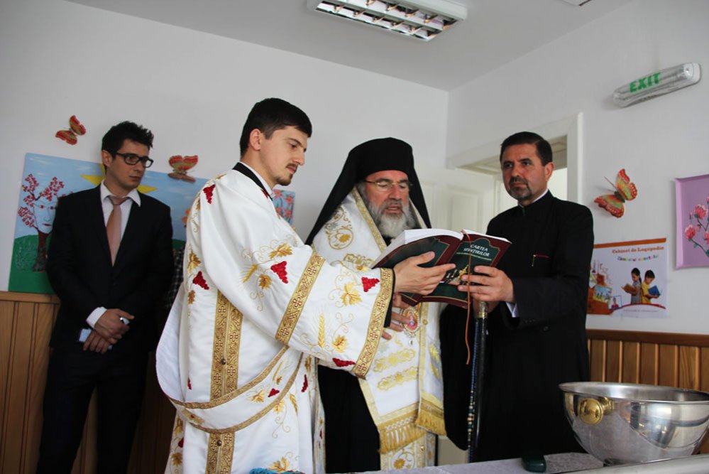 Noi centre la Fundaţia „Episcop Melchisedec“ din Roman 78169