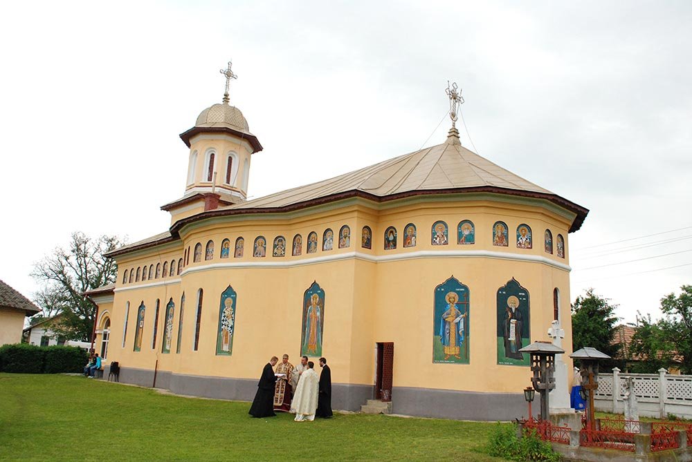 Parohia Giubega şi slujitorii ei 78072