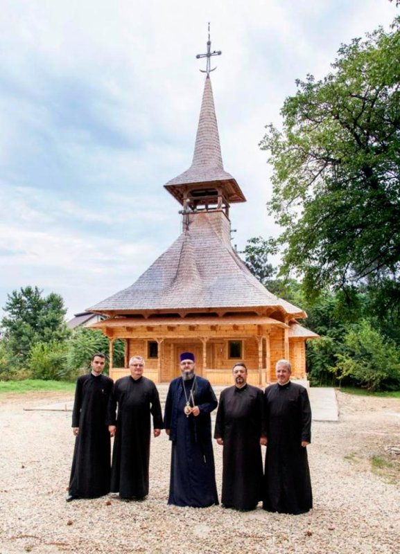 Vizite pastorale în cuprinsul Eparhiei Giurgiului 77804