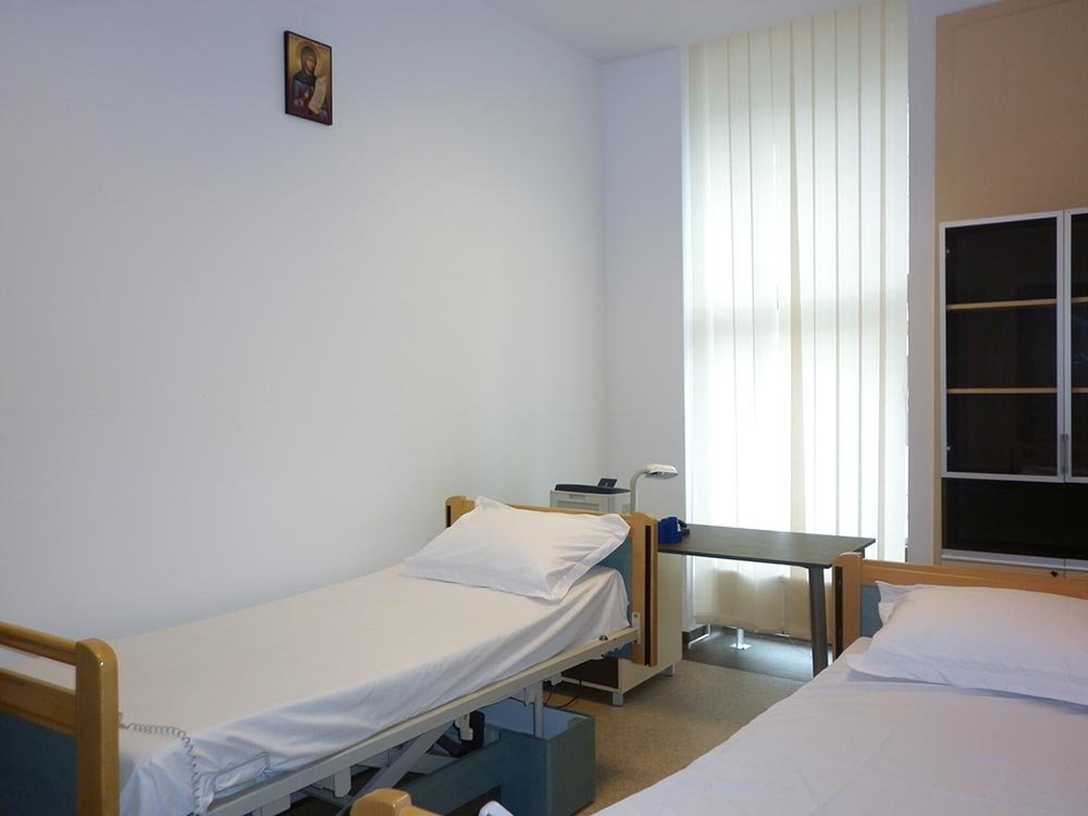 Spitalizări de zi la Policlinica „Providenţa“ 77773