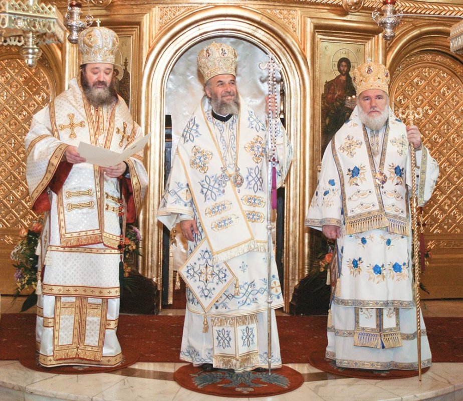 Două decenii de arhipăstorire jertfelnică şi rodnică 77737